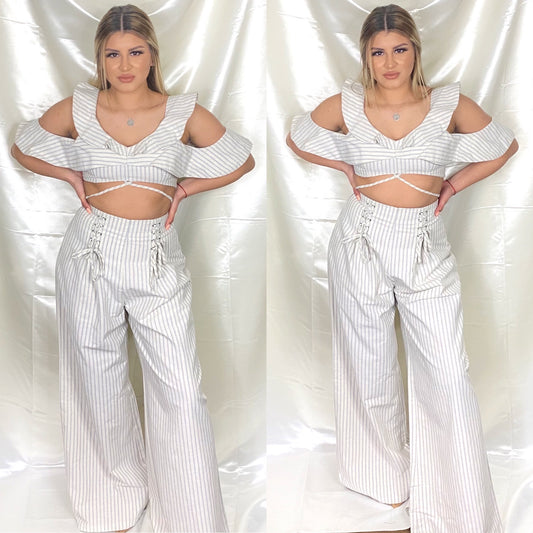 Nelia set